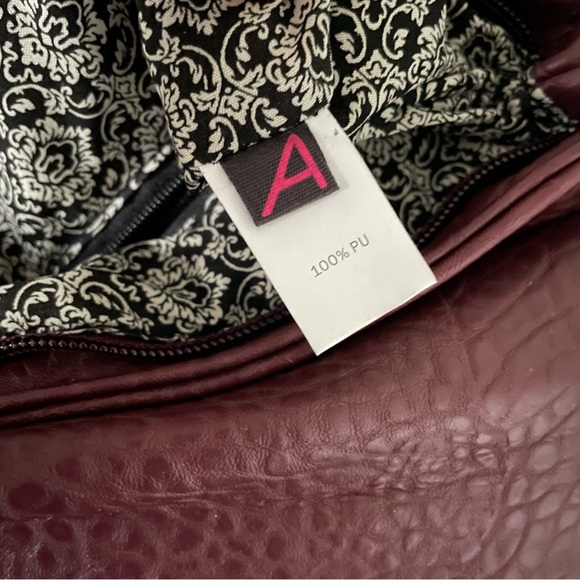 Ardene Faux Leather Gold Studded Bag - Picture 5 of 6